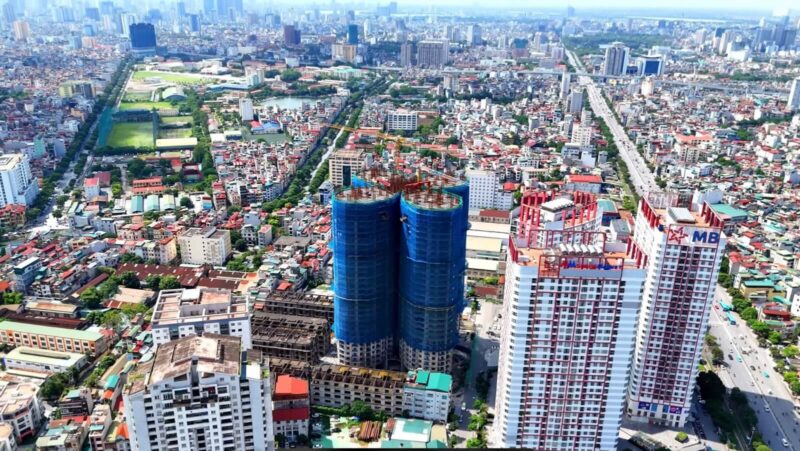 Giá bán The Queen 360 Giải Phóng